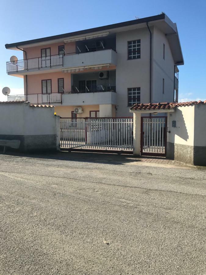 Appartamento Zona Aeroporto Lamezia Terme Exterior foto